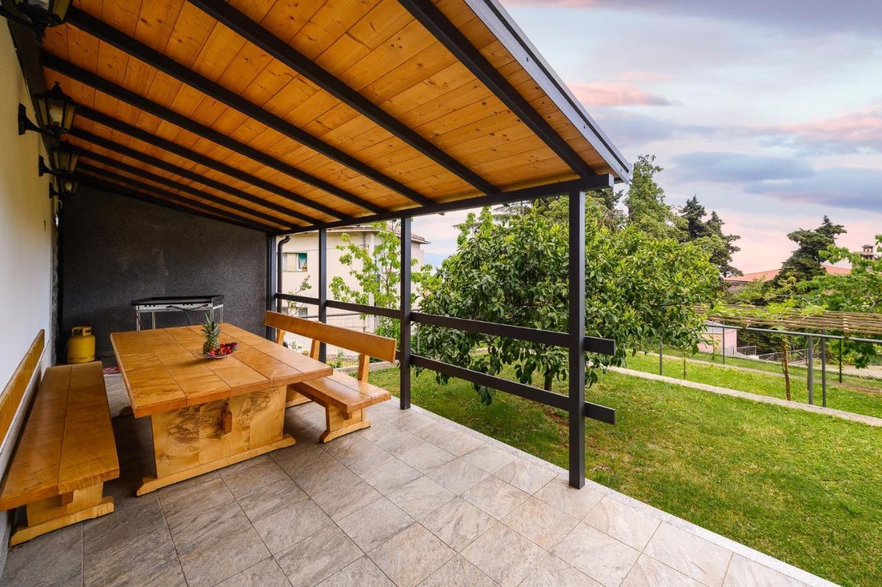 Apartments With A Parking Space Lovran, Opatija - 7869 외부 사진