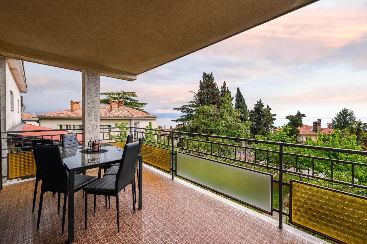 Apartments With A Parking Space Lovran, Opatija - 7869 외부 사진