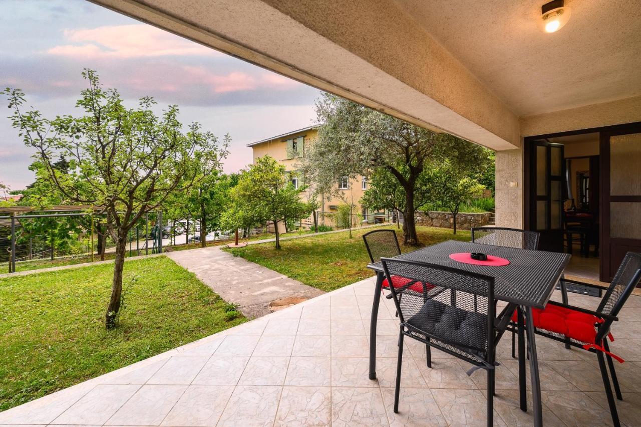 Apartments With A Parking Space Lovran, Opatija - 7869 외부 사진